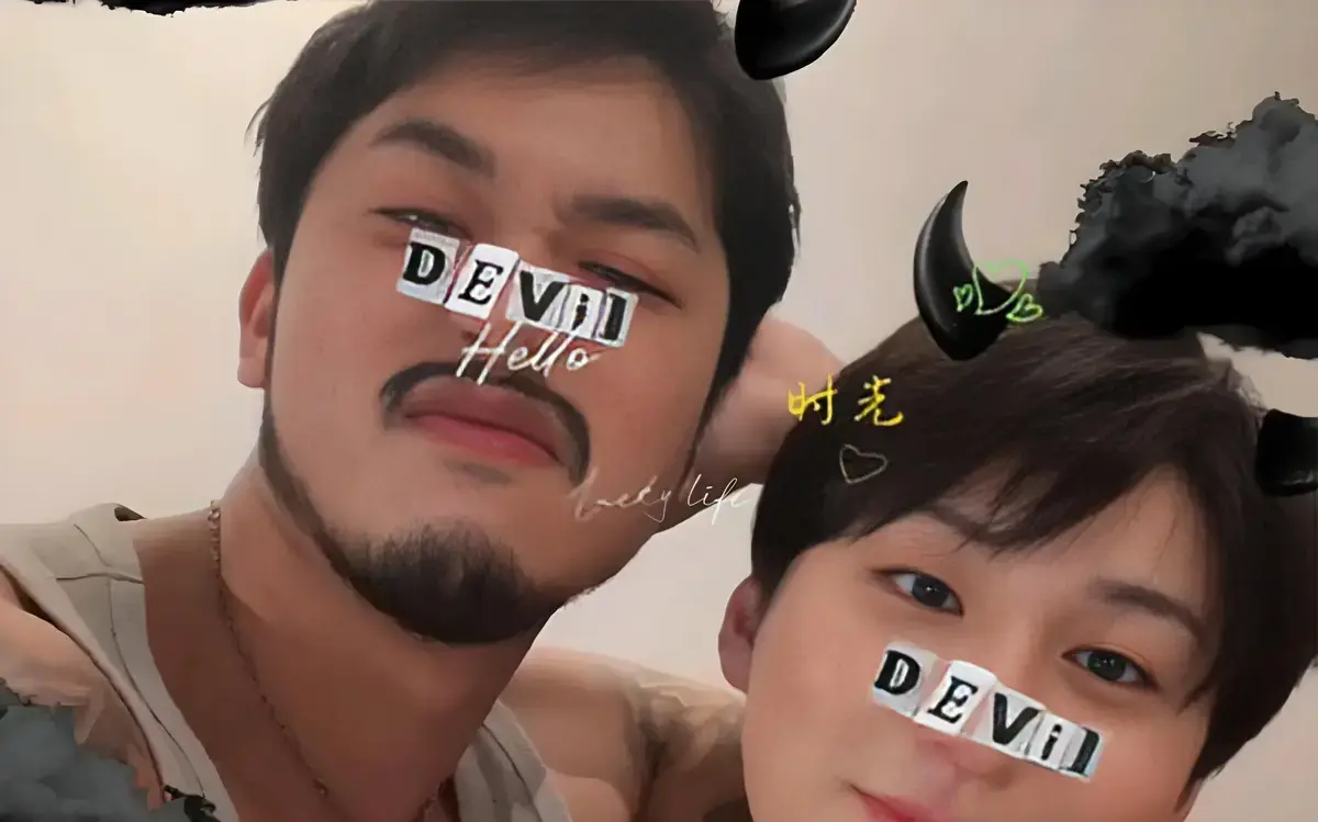 《花臂凉太全集》无广告高清免费观看-花臂凉太老师10周年纪录片全集资源-花臂夫妇全集1080P网盘下载