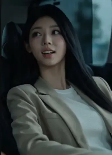 女友帮我追闺蜜 全集高清在线观看_AI短剧未删减版免费播放